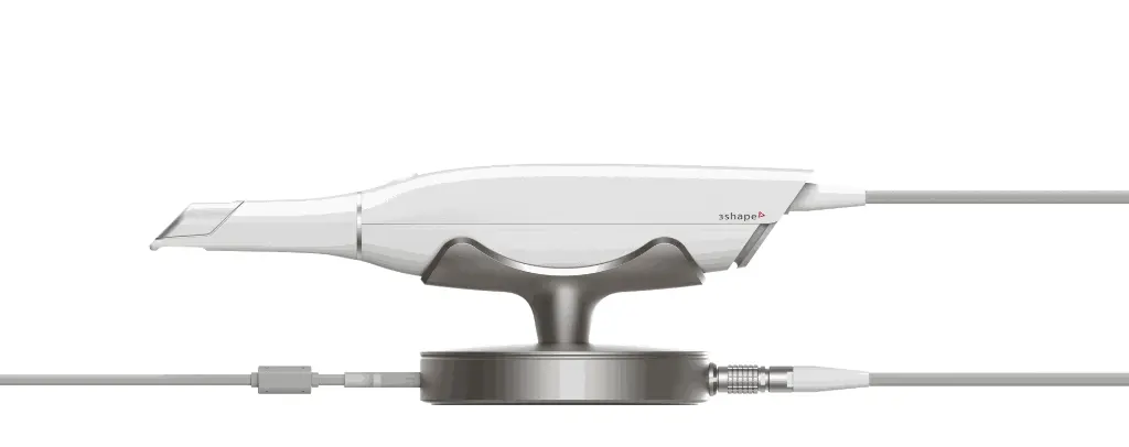 TRIOS Core_Product Renders_transparent_scanner left in pod_2024.webp